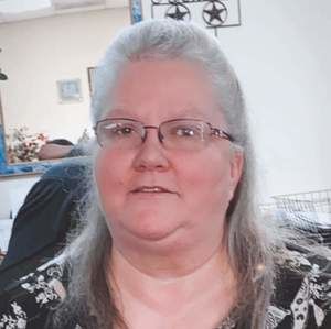 Meet your Posher, Brenda